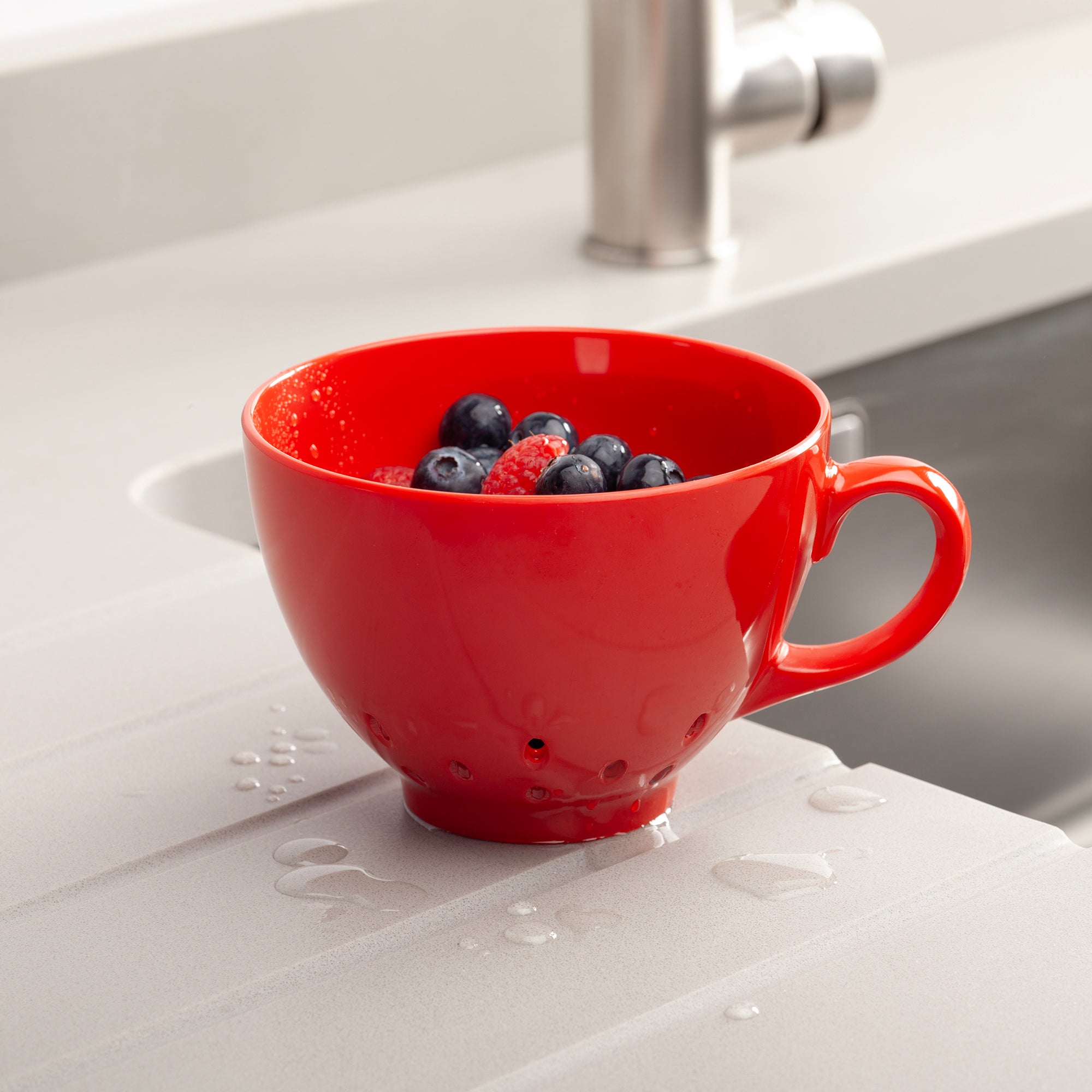 Keep It Handy Berry Colander, 10cm