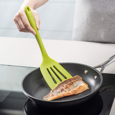 Zeal Silicone Flexible Turner flipping fish