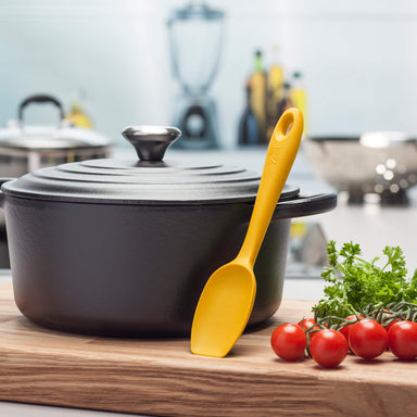 Zeal Silicone Spatula Spoon in use