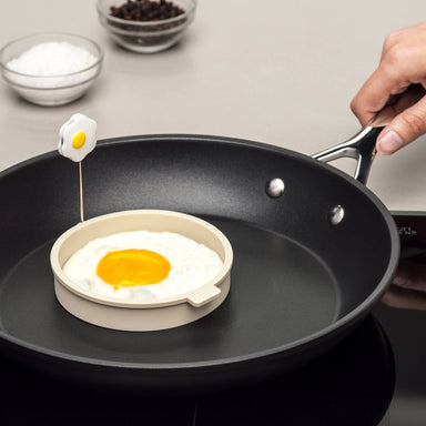 Perfect fried eggs with the Zeal Silicone Egg Ring